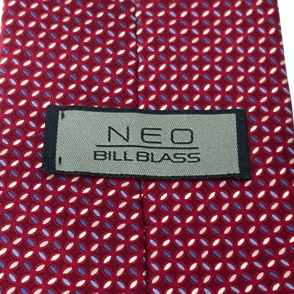Neo Bill Blass Tie Mens‎ OS Burgundy Red Geometric 100% Silk Classic Wedding